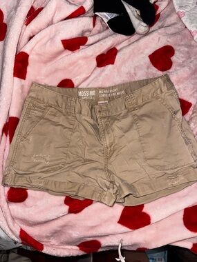 Mossimo Supply Co. Tan Mid-Rise Women's Shorts